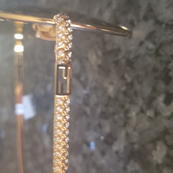 Sun Glasess Fendi For Women - Picture 3 of 4